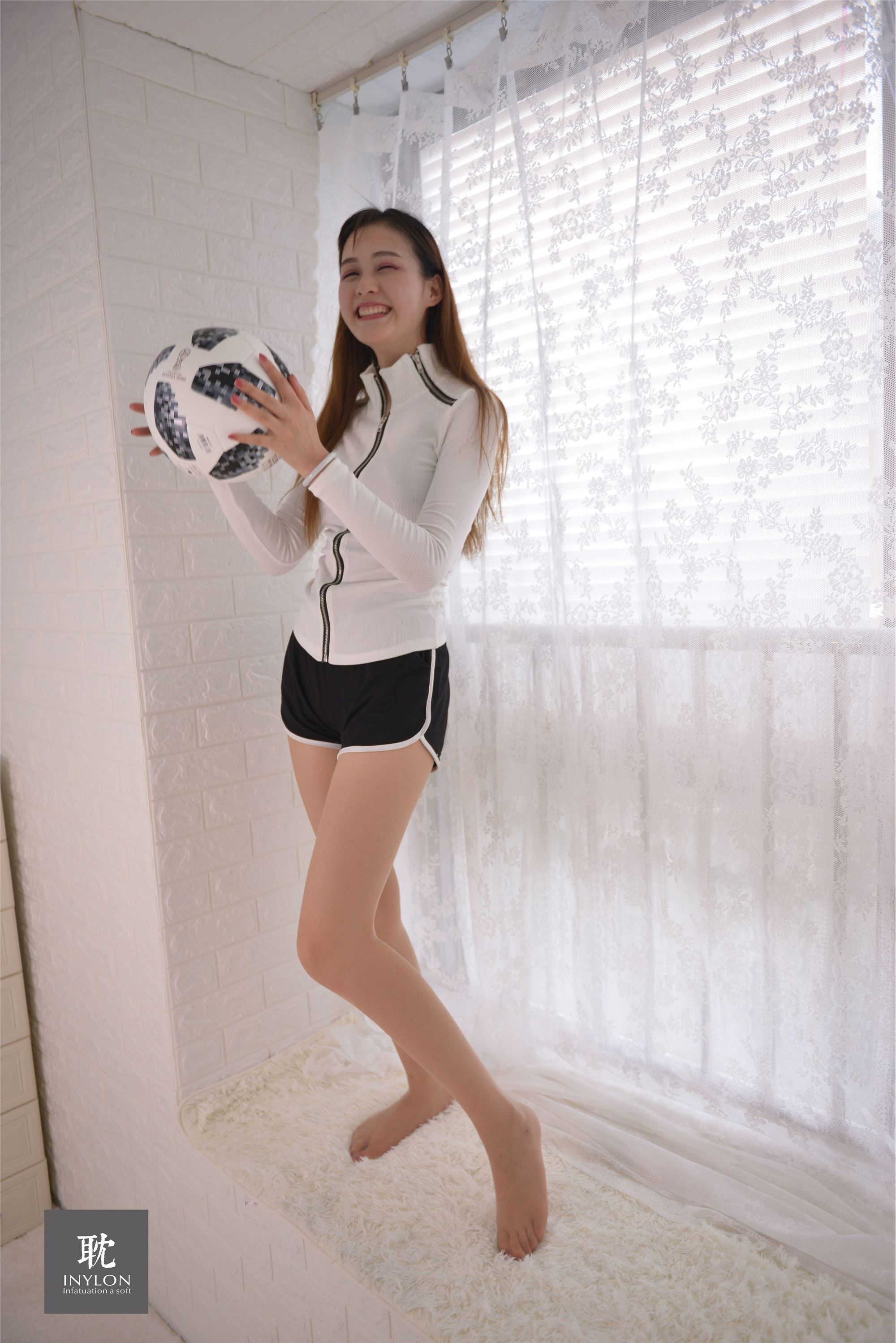 IESS异思趣向《普惠集235》- 模特：九妹《快乐玩个球》